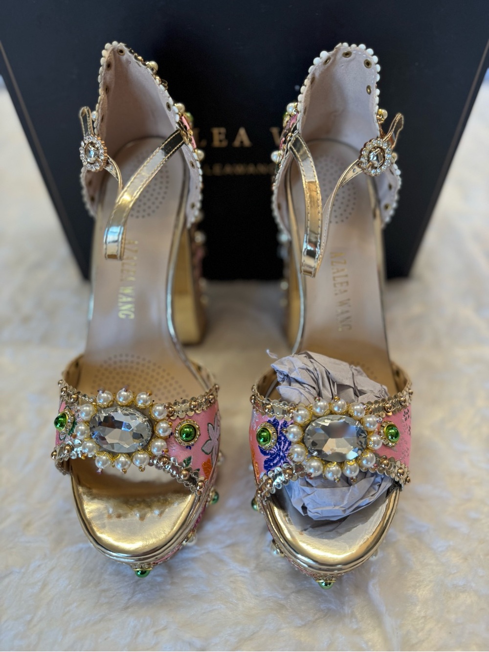 Azalea Wang Aim for the Eyes Women's Pink Embellished Platform Sandals Size 8.0 - Picture 4 of 15